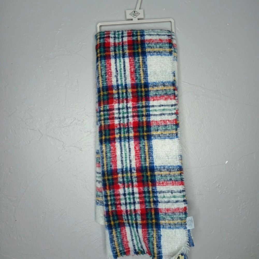 St.John's Bay Blanket Scarf